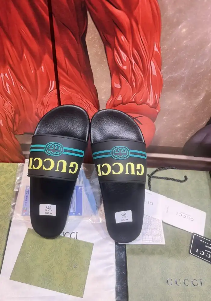 hype Gucci Slippers