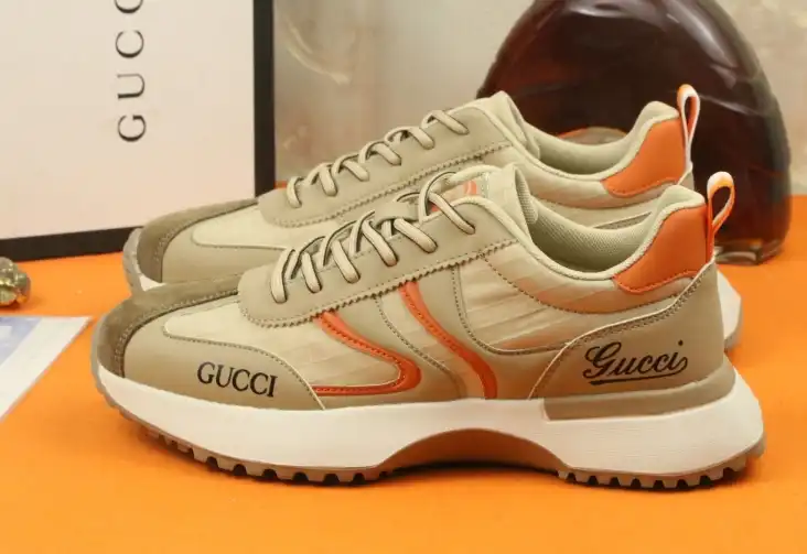 hype Gucci Sneakers