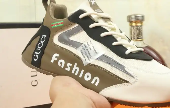 hype Gucci Sneakers