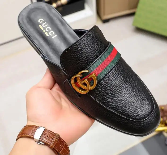 hype Gucci Slippers