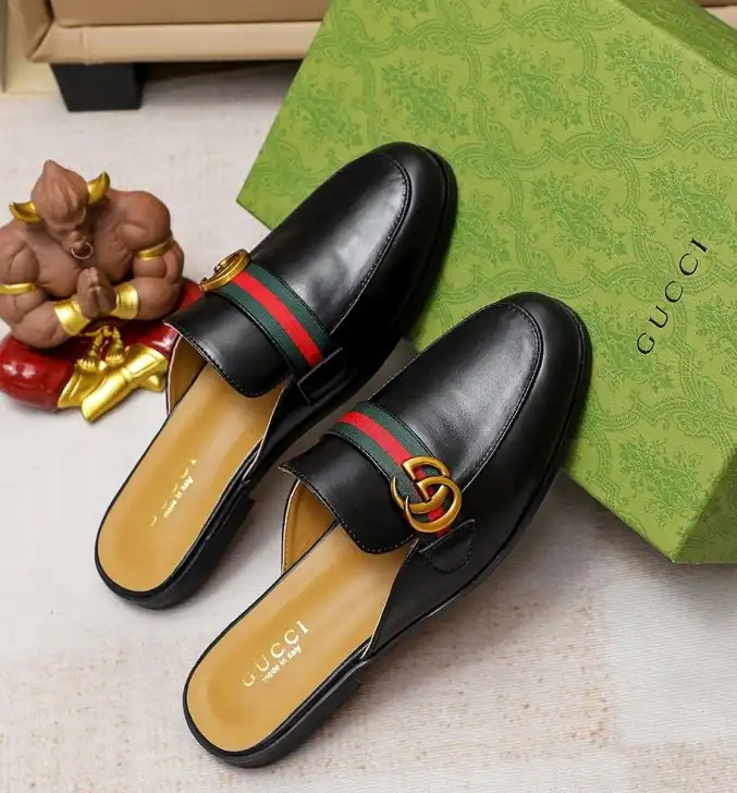 hype Gucci Slippers