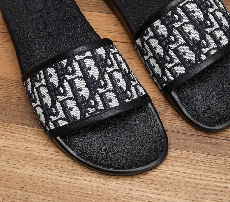 hype Christian Dior Slippers