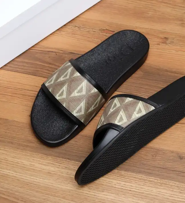 hype Christian Dior Slippers