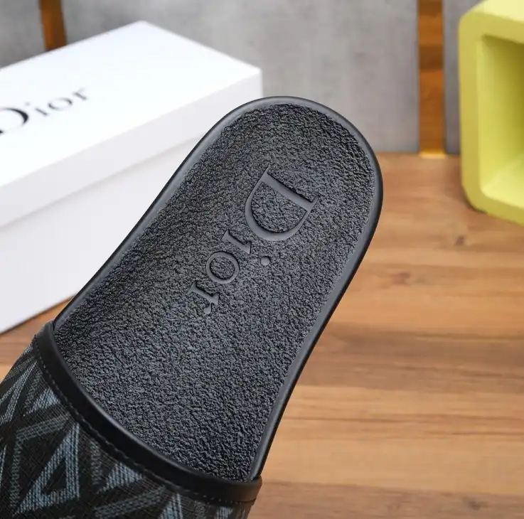 hype Christian Dior Slippers