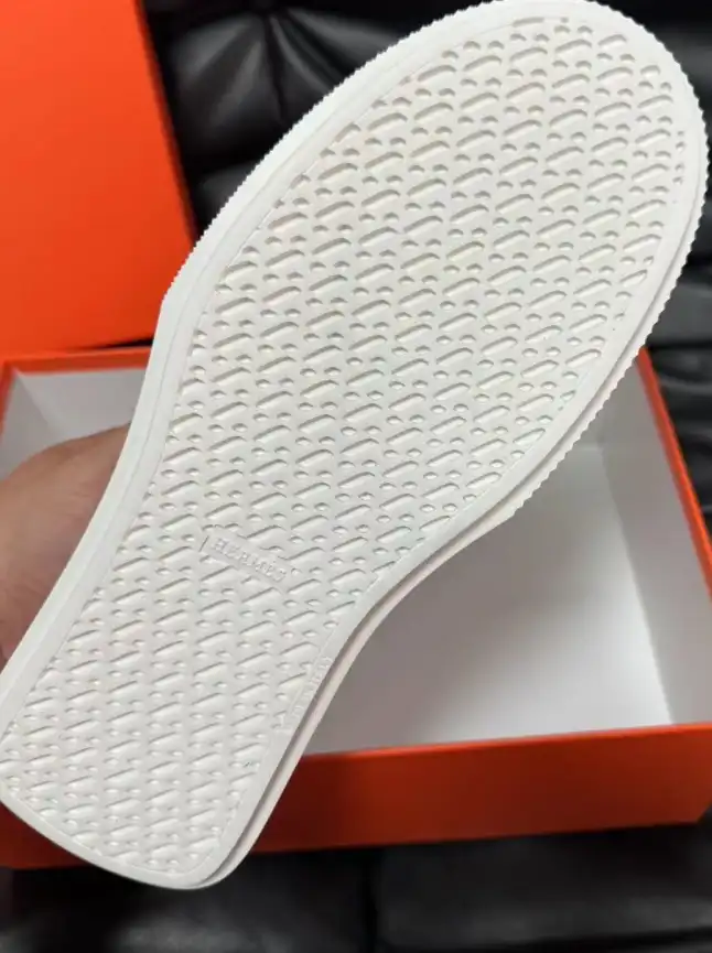 hype Hermes Casual Shoes