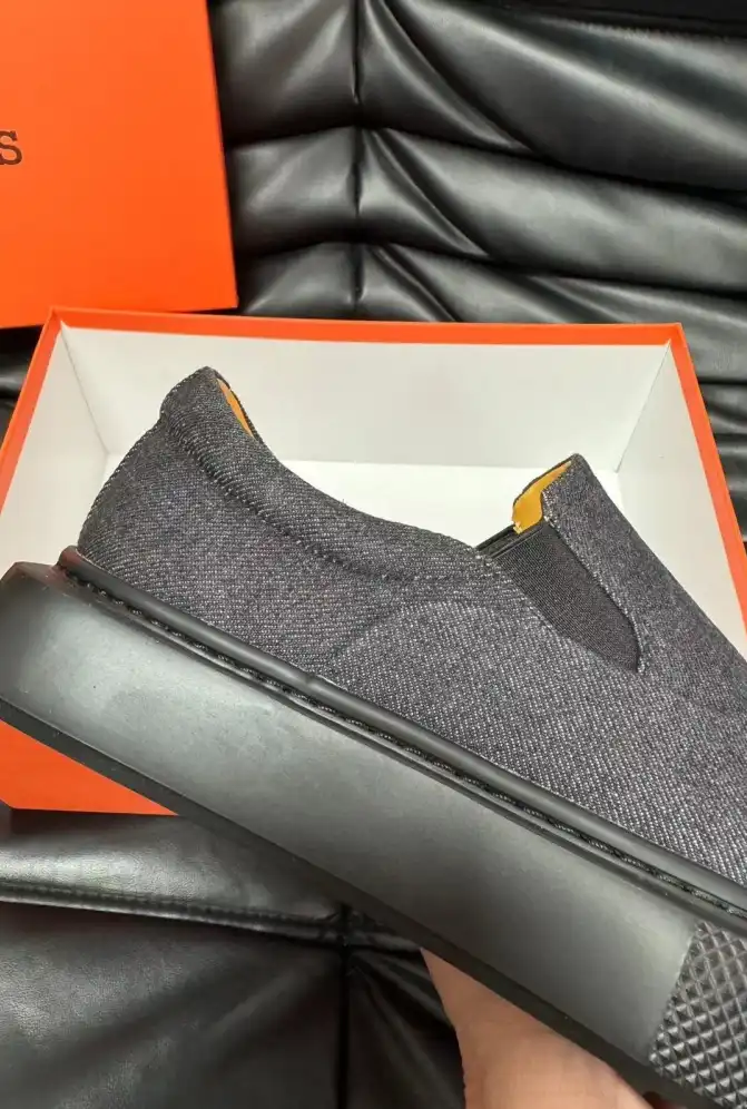 hype Hermes Casual Shoes