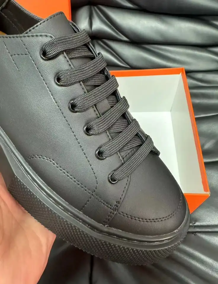 hype Hermes Casual Shoes