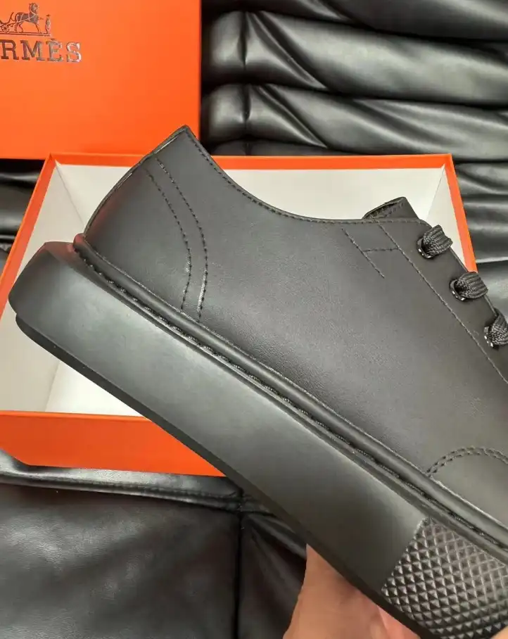 hype Hermes Casual Shoes