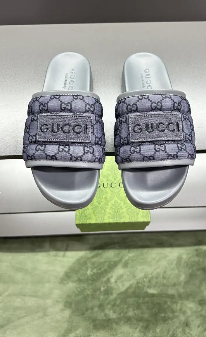 hype Gucci Slippers