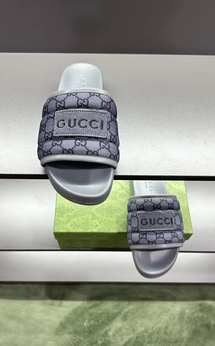 hype Gucci Slippers