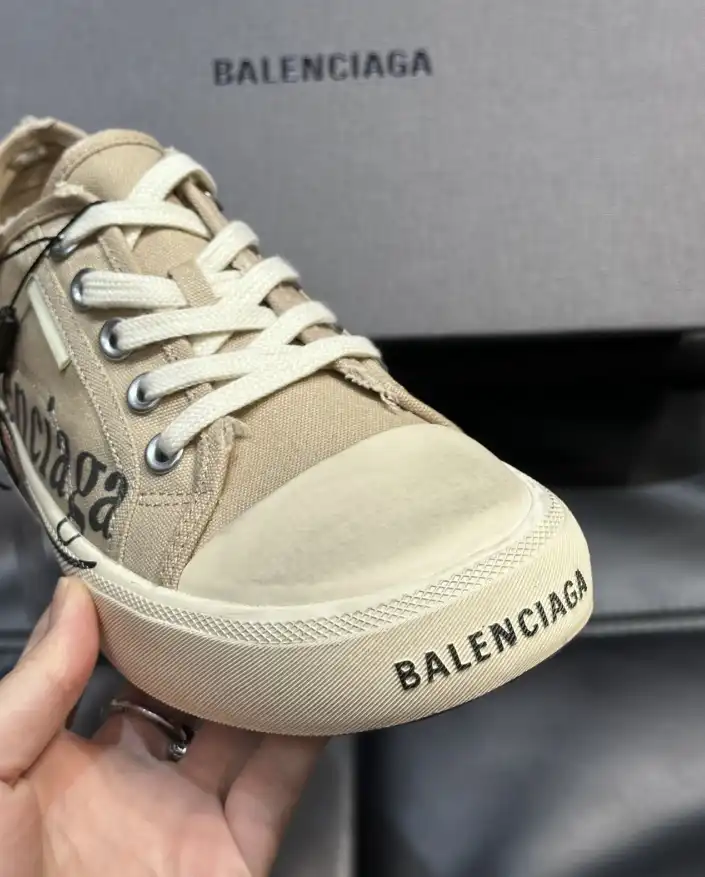 hype Balenciaga Sneakers