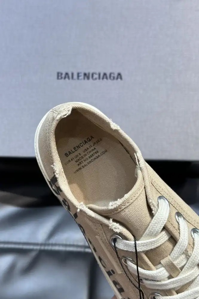 hype Balenciaga Sneakers