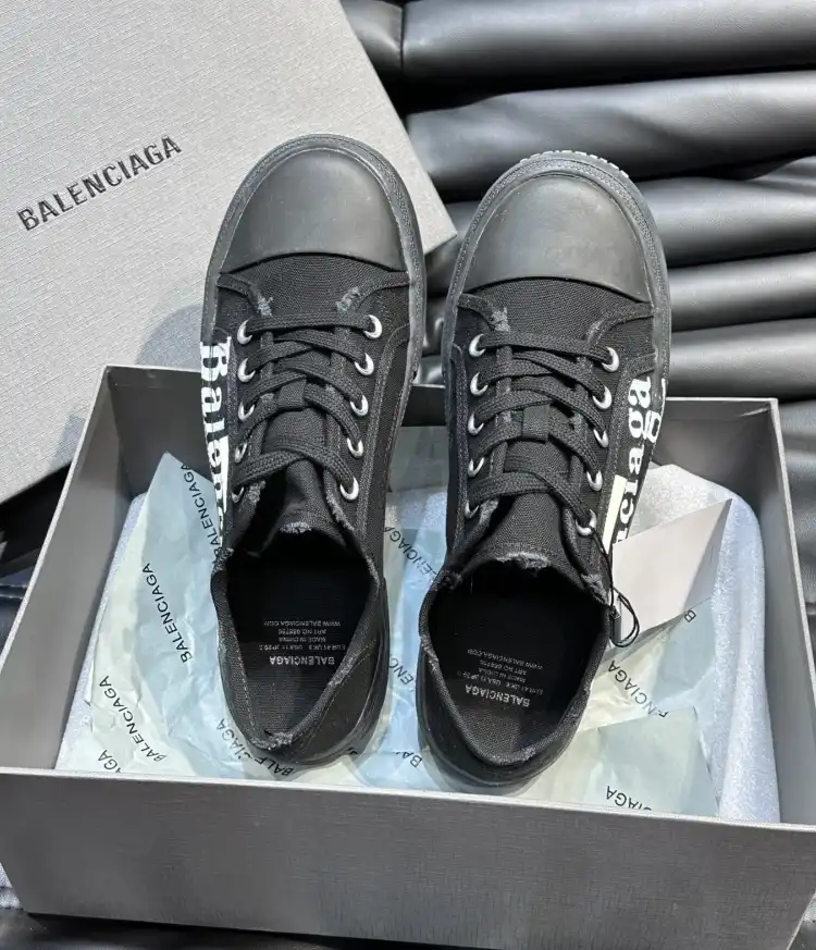 hype Balenciaga Sneakers