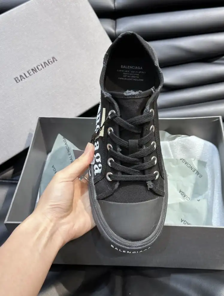 hype Balenciaga Sneakers