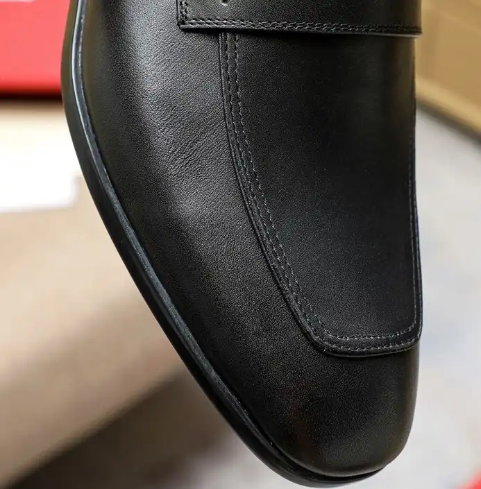 hype Ferragamo Leather Shoes