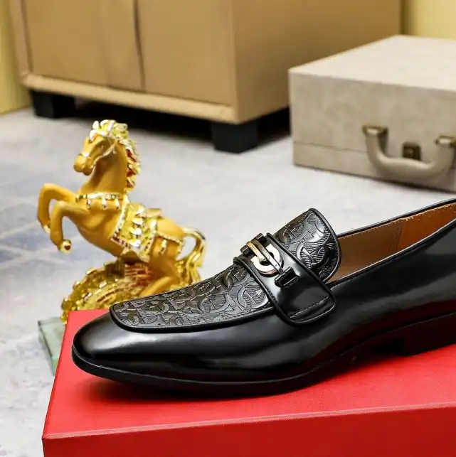 hype Ferragamo Leather Shoes