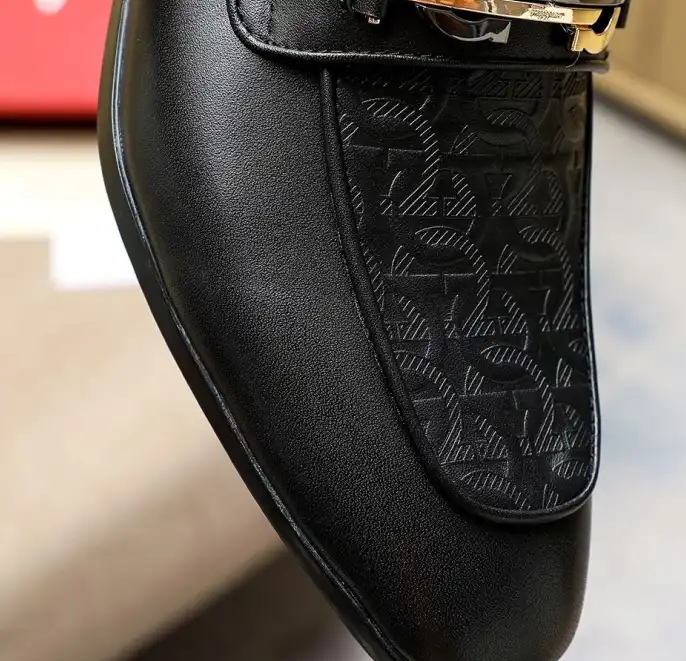 hype Ferragamo Leather Shoes