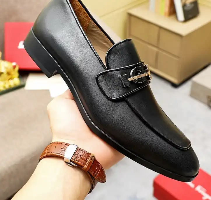 hype Ferragamo Leather Shoes