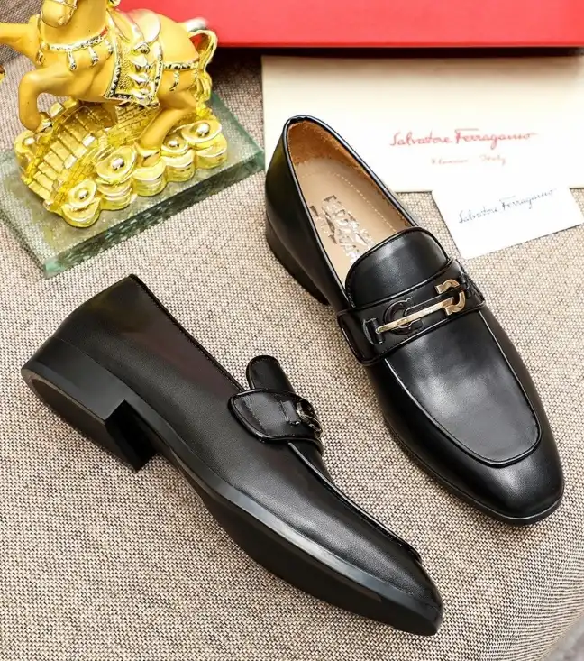 hype Ferragamo Leather Shoes