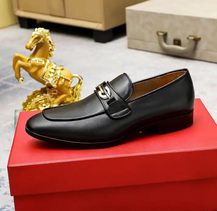 hype Ferragamo Leather Shoes