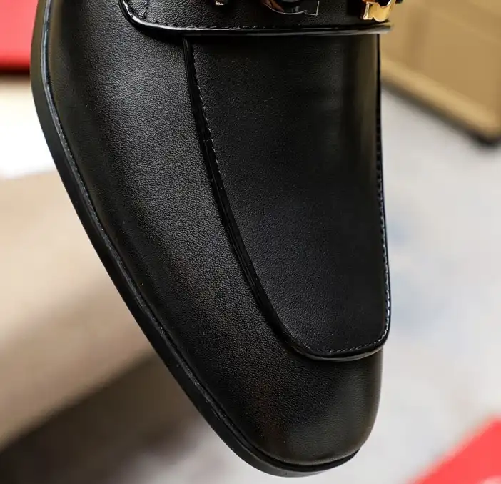 hype Ferragamo Leather Shoes