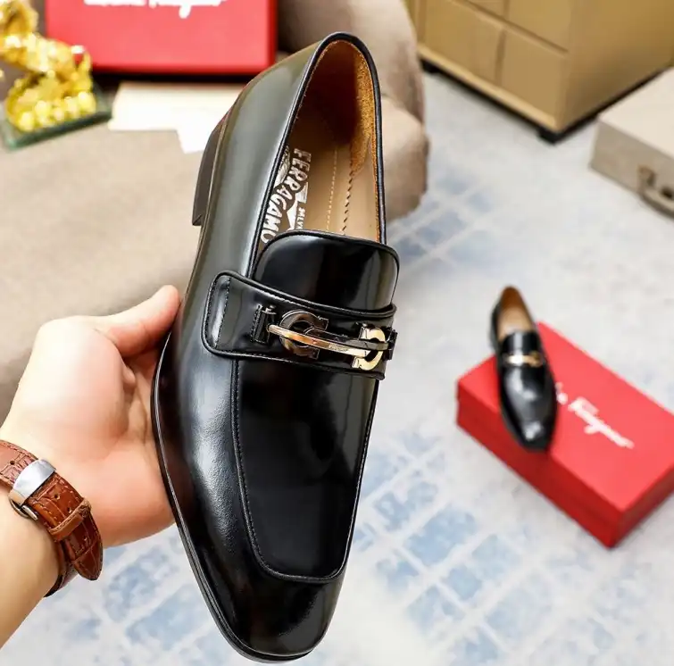 hype Ferragamo Leather Shoes