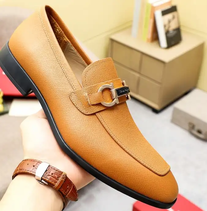 hype Ferragamo Leather Shoes