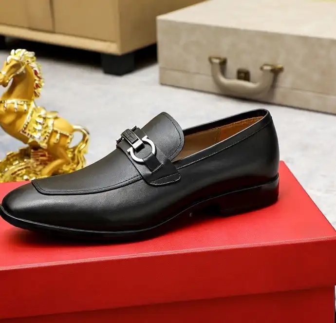 hype Ferragamo Leather Shoes