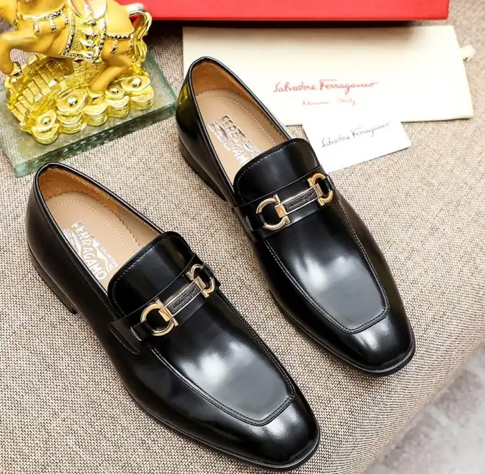 hype Ferragamo Leather Shoes