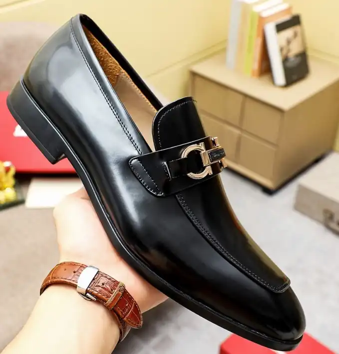 hype Ferragamo Leather Shoes