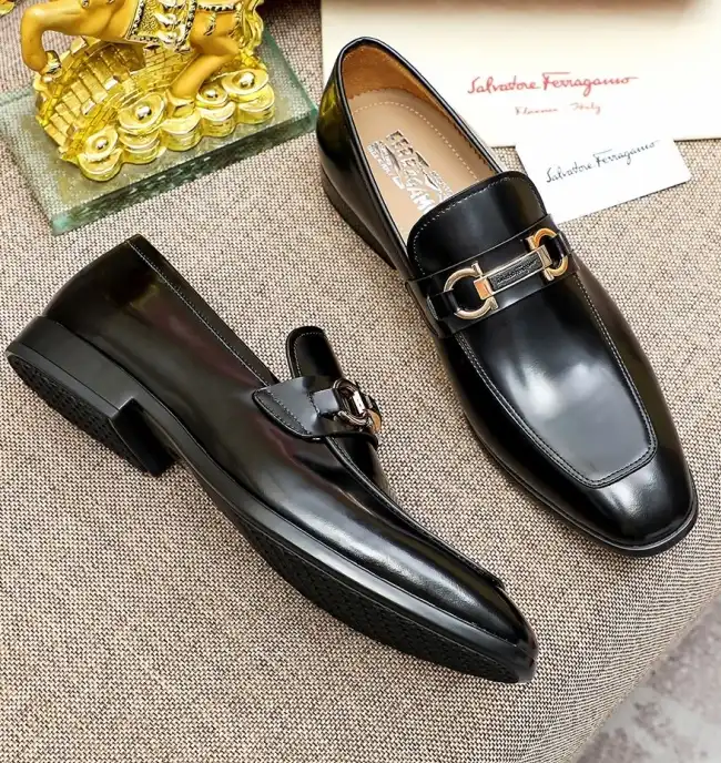 hype Ferragamo Leather Shoes