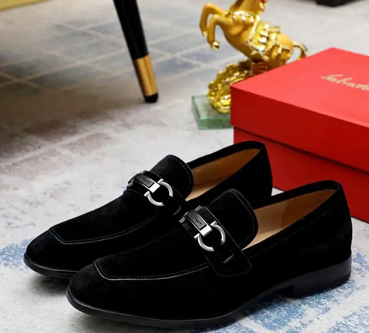 hype Ferragamo Leather Shoes