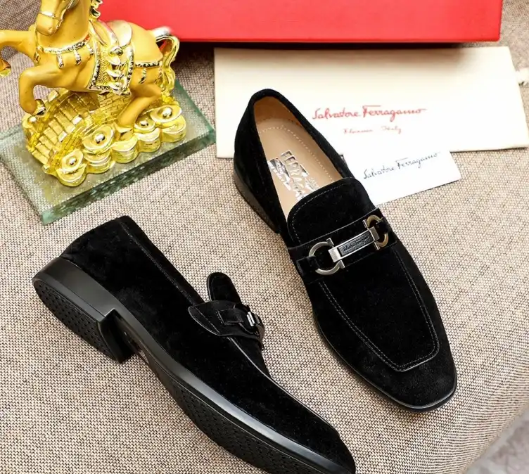 hype Ferragamo Leather Shoes