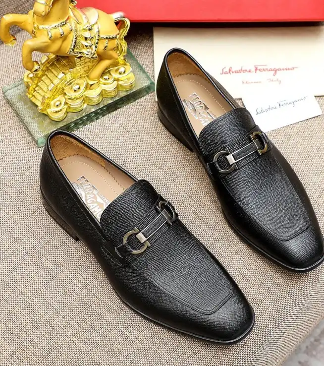 hype Ferragamo Leather Shoes