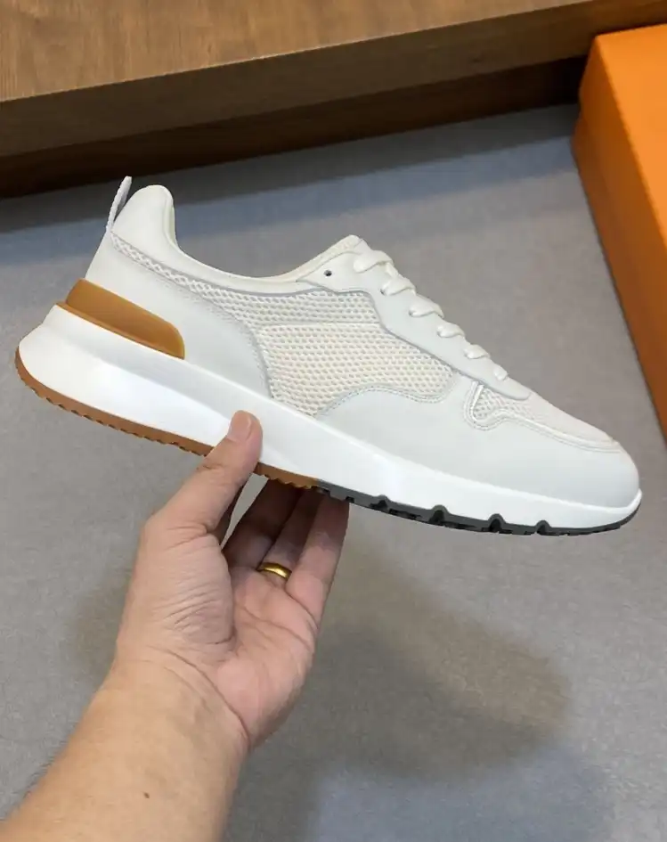 hype Hermes Casual Shoes