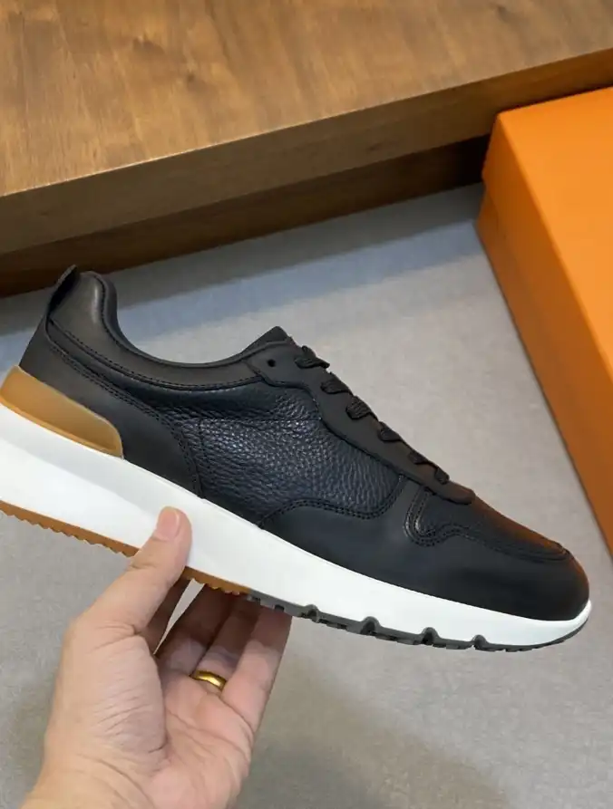 hype Hermes Casual Shoes