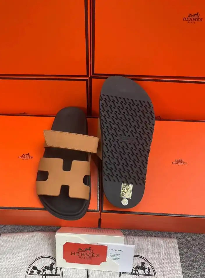 hype Hermes Sandals