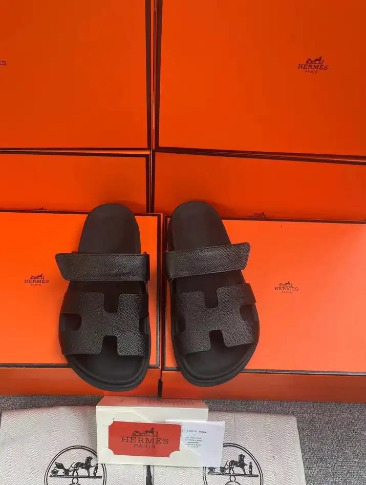 hype Hermes Sandals