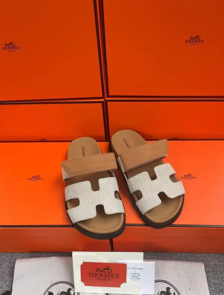 hype Hermes Sandals