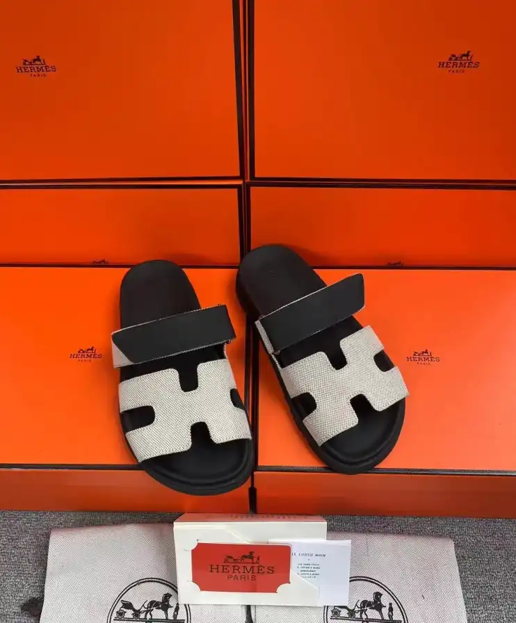 hype Hermes Sandals