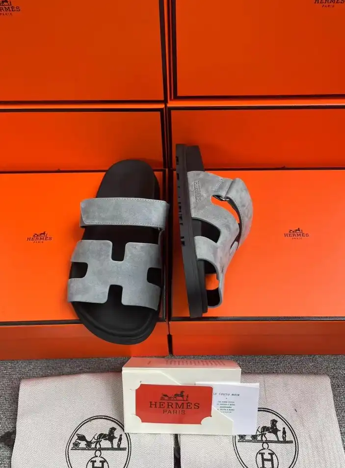 hype Hermes Sandals