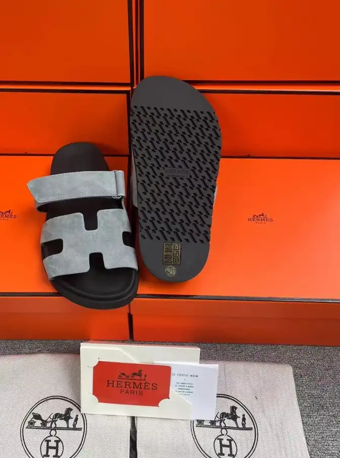 hype Hermes Sandals