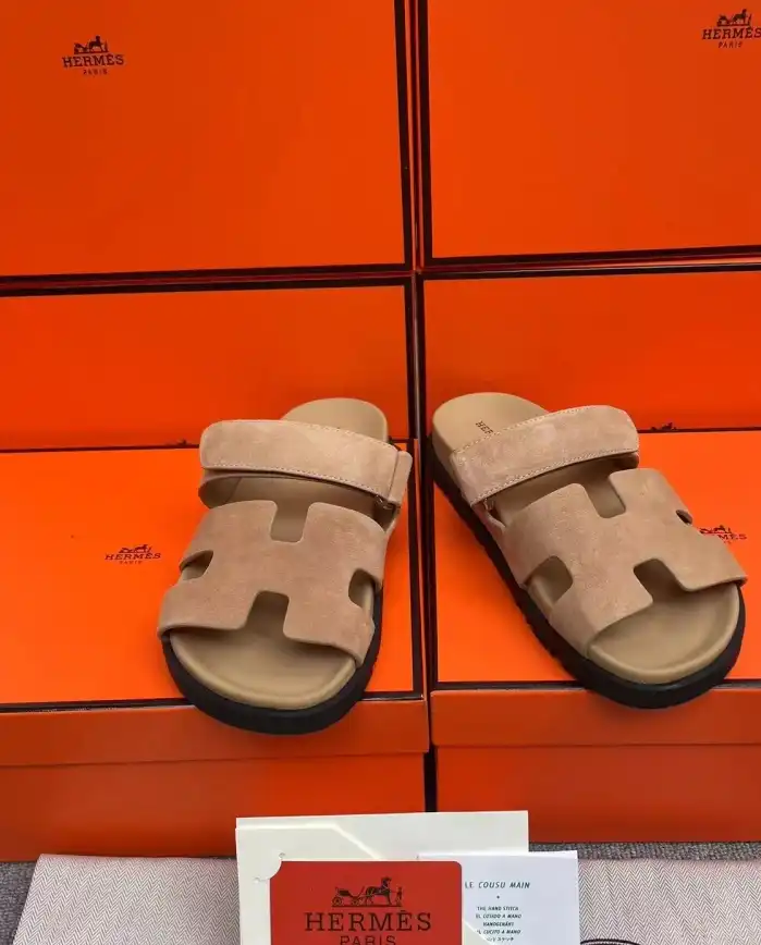 hype Hermes Sandals