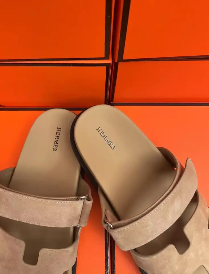 hype Hermes Sandals