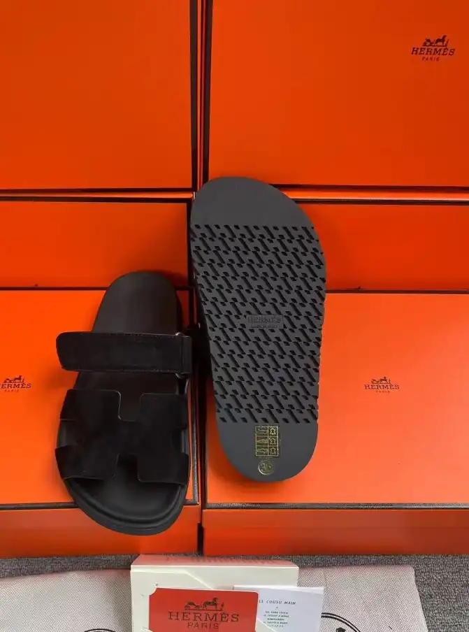 hype Hermes Sandals