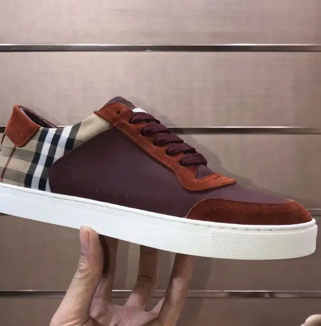 hype Burberry Sneakers