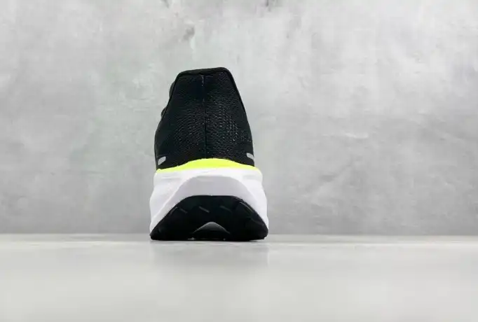 hype Nike Sneakers