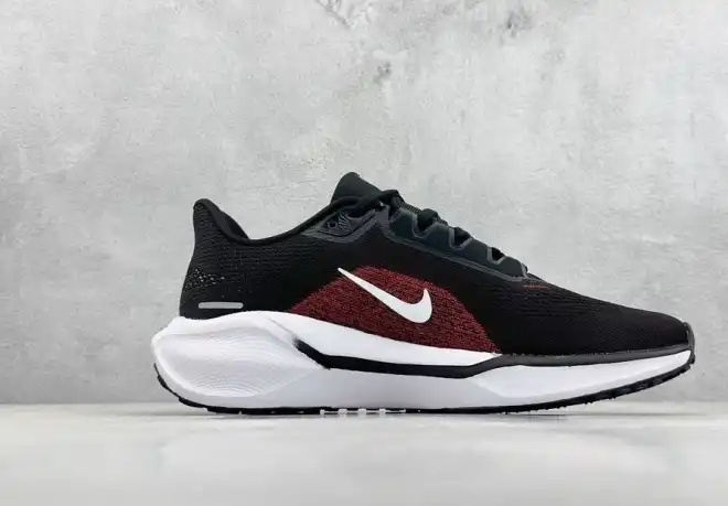 hype Nike Sneakers