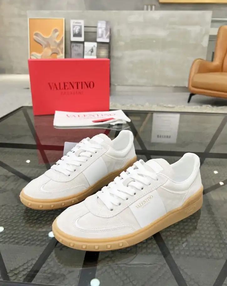 hype Valentino Casual Shoes