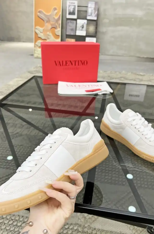 hype Valentino Casual Shoes